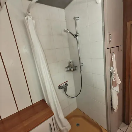 Pansiyon Doppelzimmer Guenstig Und Voll Ausgestattet *