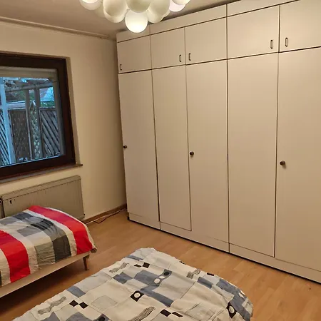 Doppelzimmer Guenstig Und Voll Ausgestattet *