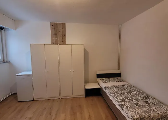 Doppelzimmer Guenstig Und Voll Ausgestattet Pansiyon